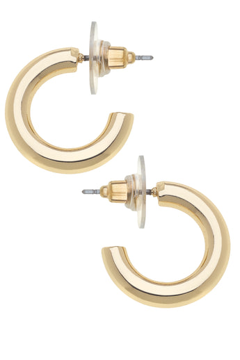 Celia Hoops