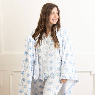 Luxe Throw Blanket | Blue Rose Vine