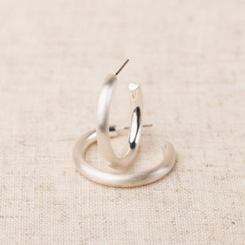 Cameron Earrings | Brushed Silver