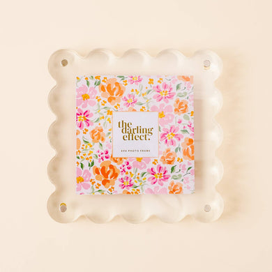 Scalloped Acrylic Frame Square | Clear