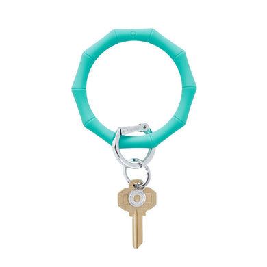 Silicone Bamboo Big O Keyring | In the Pool