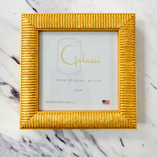 Linear Gold • 4