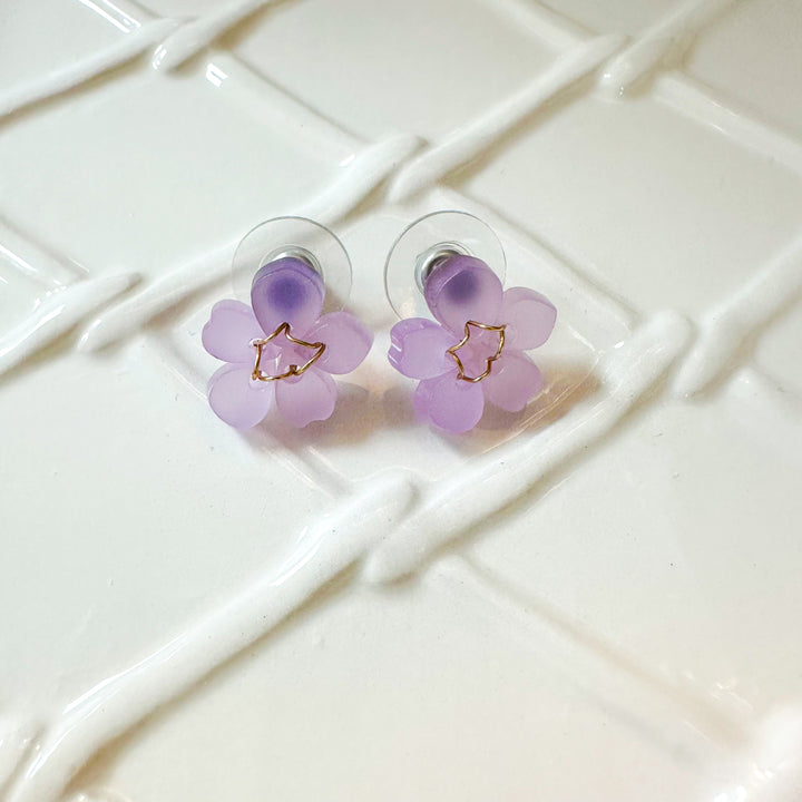 Blossom Mini Studs | Lilac Frost