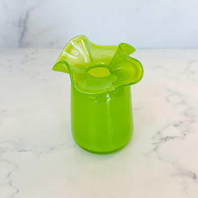 Ruffle Bud Vase | Apple Green