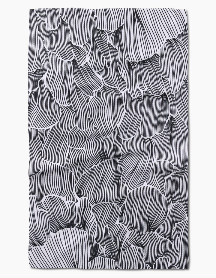 L'AVANT x Geometry | Posh Petals Fresh Linen