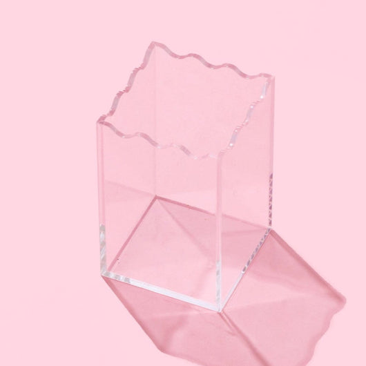 Clear Wavy Pen Cup