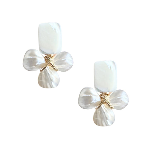 The Clairborne Earring