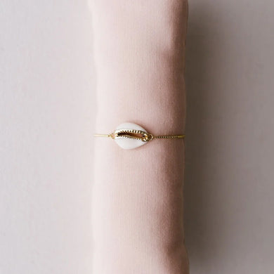 Grit & Grace Bolo Bracelet | Cowrey Shell