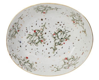 Evergreen Dish | Berries